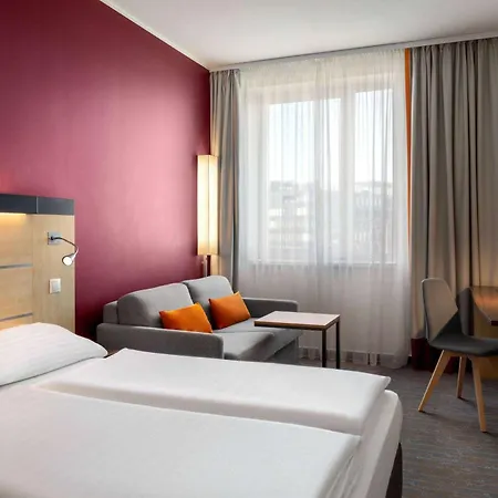 Vienna House Easy By Wyndham Hotel 3*