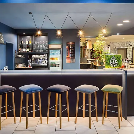 מלון Vienna House Easy By Wyndham 3*