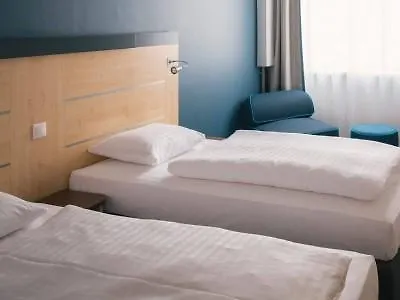 Hotell Vienna House Easy By Wyndham 3*