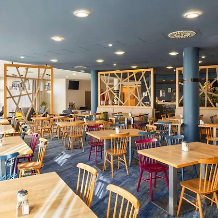 Vienna House Easy By Wyndham 3* Bratislava