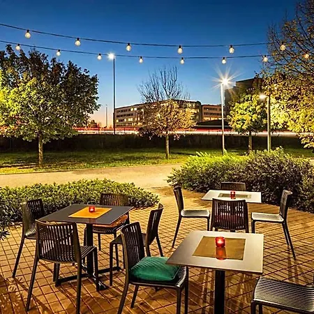 Hotel Vienna House Easy By Wyndham 3*