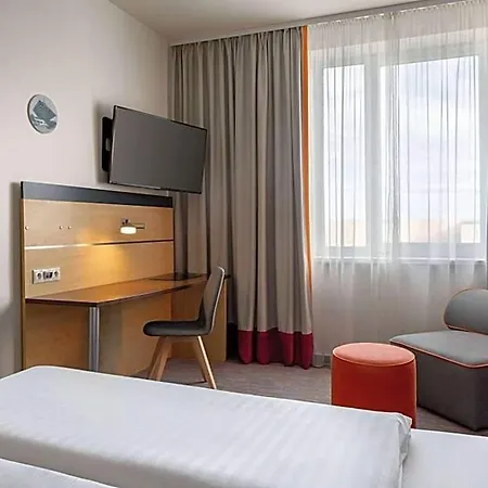 Vienna House Easy By Wyndham Hotel 3*