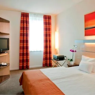 Vienna House Easy By Wyndham فندق براتسيلافا