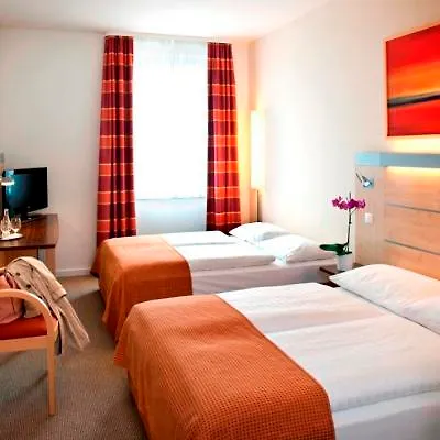 Vienna House Easy By Wyndham 3*