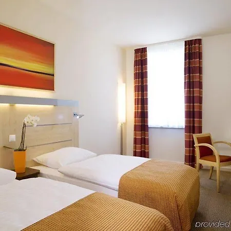 Vienna House Easy By Wyndham Hotell
