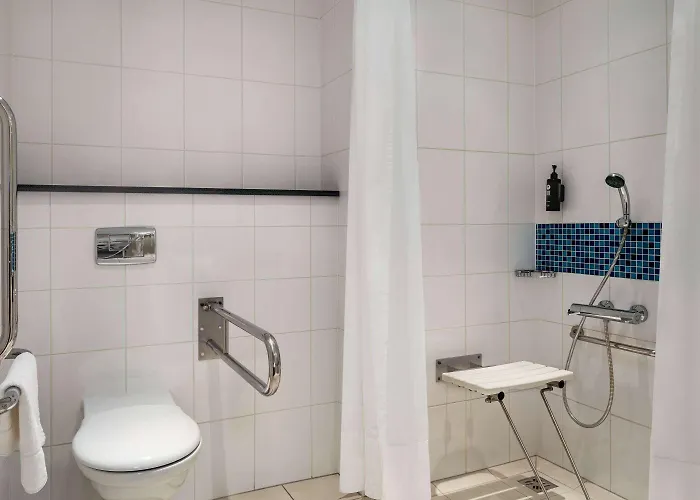 Hotel Vienna House Easy By Wyndham 3*