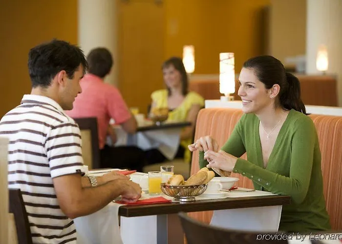 Vienna House Easy By Wyndham 3*