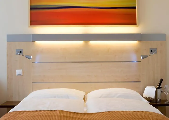 Vienna House Easy By Wyndham 3*