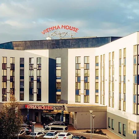 Vienna House Easy By Wyndham 3*